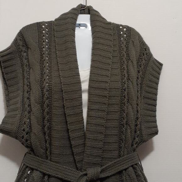 Charlotte Russe. Gray open front Cardigan Sweater With Tie Belt. S - Picture 3 of 8